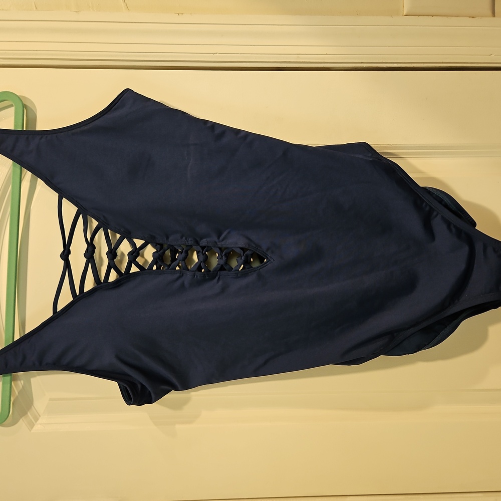 Lilly PulitzerIsle Lattice One-Piece Swimsuit size 16 NWOT blue - Picture 1 of 6